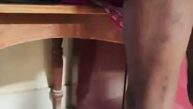 Man fucks a lady like a bull and shoots a desi sex video
