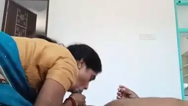 Mallumaidsex - Hot Mallu Maid Sex With Neighbour On Green Saree indian tube porno on  Bestsexxxporn.com