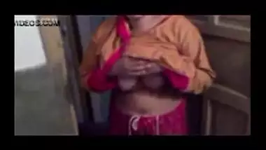Kashmiri Gujjar indian tube porno on Bestsexxxporn.com