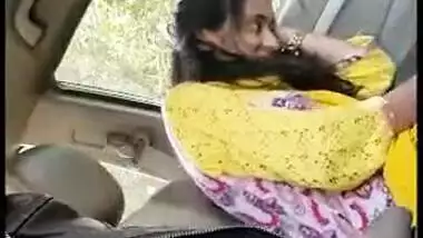 Indian Fok - Sexy Girlfriend Blowing In Car Indian Porn indian tube porno on  Bestsexxxporn.com
