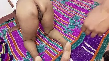 Desi Gaand Chudayi indian tube porno on Bestsexxxporn.com