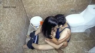 Bathing Boobssax - Bhaji Bathroom Sex indian tube porno on Bestsexxxporn.com