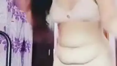 380px x 214px - Indian Girl Ka Buttock Injection indian tube porno on Bestsexxxporn.com