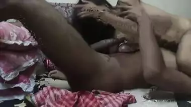 India Girls Or 60chal Old Men Ka Sexy Video - 60 Year Old Man Chudai Video indian tube porno on Bestsexxxporn.com