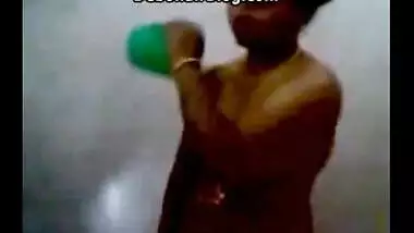 Bathing Videos Of Mom’s Captured by Her Sons..