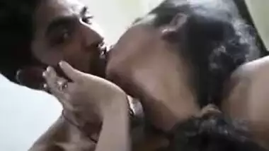 Koyla Chudachudi - Meri Lipstick Mita Rahe Ho indian tube porno on Bestsexxxporn.com