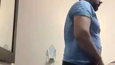 Muslim man enjoys hotel sex with his stepdaughter