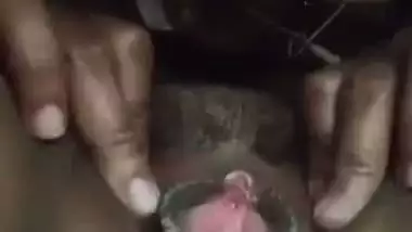 Bangladeshi village girl showing naked boobs & pussy