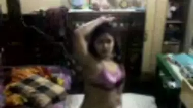 Chodvani Bp - Bangla Vabi Foking indian tube porno on Bestsexxxporn.com