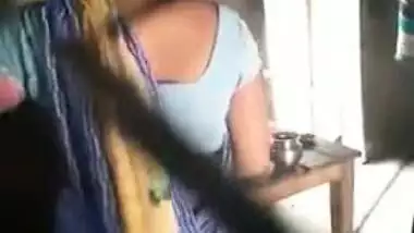 Aunty in saree