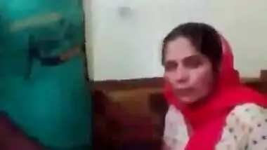 Mature Punjabi Mom indian tube porno on Bestsexxxporn.com