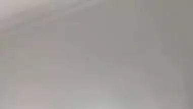 Desi Muslim girl shows boobs and pussy on video call