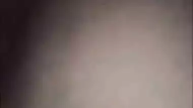 Married village boudi in video call viral nude show