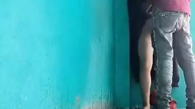 Hindi X X X Water - Hijabi Muslim Girl Caght Fucking Secretly On Cam Hindi Porn indian tube  porno on Bestsexxxporn.com
