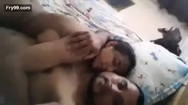 Hindixcxxx Videos - Asim Aunty Xxx indian tube porno on Bestsexxxporn.com