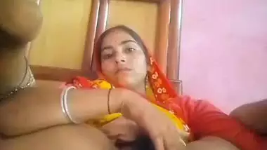 Marathi bhabhi pussy with dense hair like forest